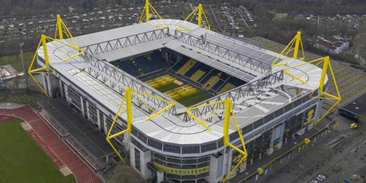 Borussia Dortmund y Paderborn se enfrentan en la Bundesliga 2026: detalles del partido