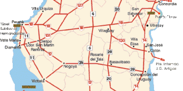 Accidente en la Ruta 14: un camión volcó y el chofer quedó atrapado mientras vecinos saqueaban la carga