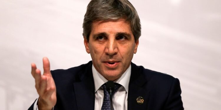 Luis Caputo: “El kirchnerismo genera temor y Kicillof encarna lo negativo”